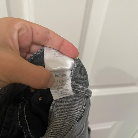 MOTHER Swooner Grey Supermoon Denim Skinny Jean - Picture 8 of 10